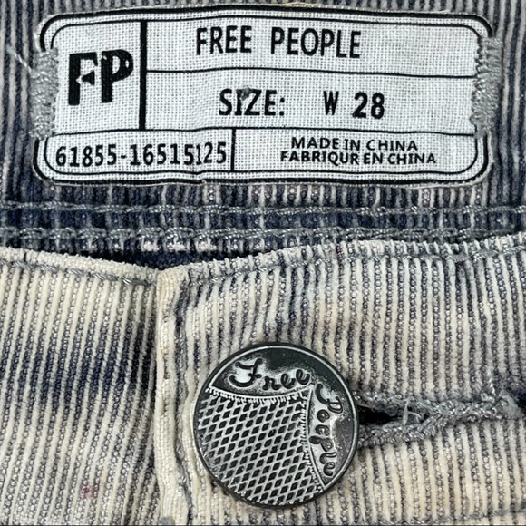 Free People size w28 grey & white/hints of blue, low rise corduroy skinny pants - Picture 12 of 15